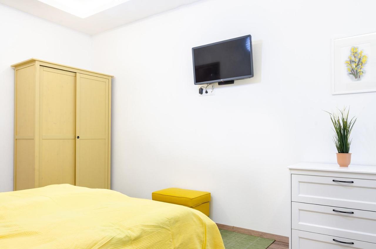 3 En Suit Bedroom Flat In The Main Centre For 6Ppl, 3Bdr,3Bthr,Ac ブダペスト エクステリア 写真