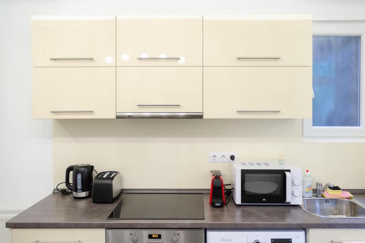 3 En Suit Bedroom Flat In The Main Centre For 6Ppl, 3Bdr,3Bthr,Ac ブダペスト エクステリア 写真